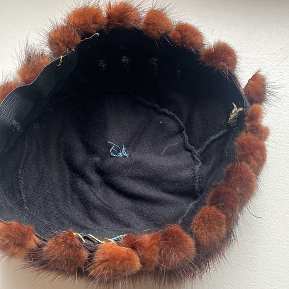 Vintage mink fur beanie - Picture 3 of 4